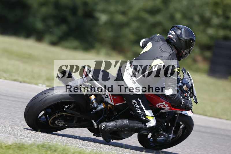 /44 09.08.2025 Plüss Moto Sport ADR/Einsteiger/549